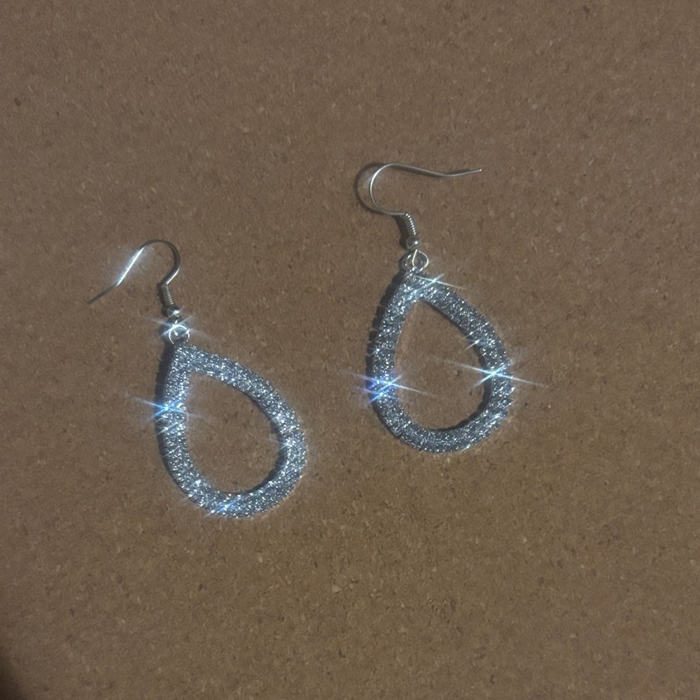 Sparkling Teardrop Earrings